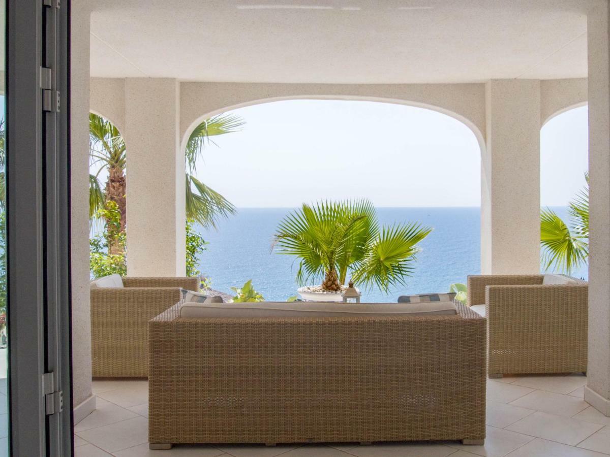 Frontline Villa, Five Star Deluxe El Campello Exterior foto
